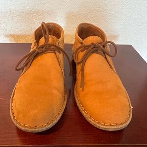 Born Women's Tan Suede Ankle Boots